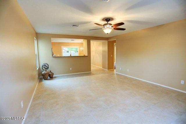 727 W Buffalo Grass Drive, Oro Valley, AZ 85755