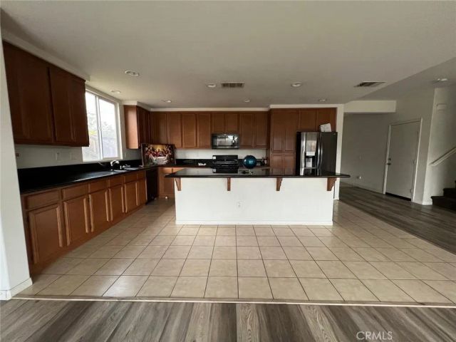13803 Coolidge, Oak Hills, CA 92344