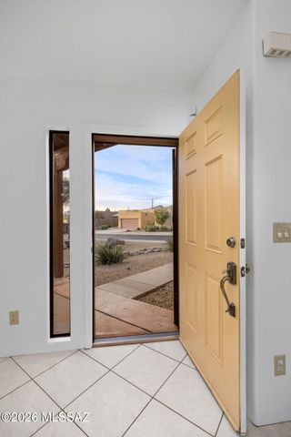 8786 E Corte Caida Del Sol, Tucson, AZ 85715