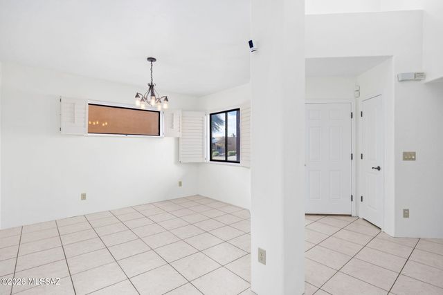 8786 E Corte Caida Del Sol, Tucson, AZ 85715