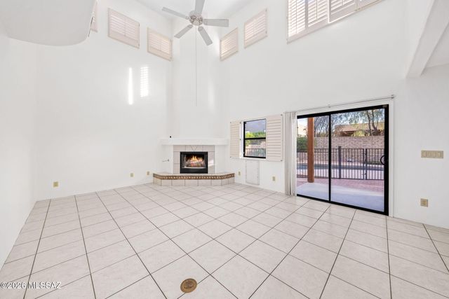 8786 E Corte Caida Del Sol, Tucson, AZ 85715