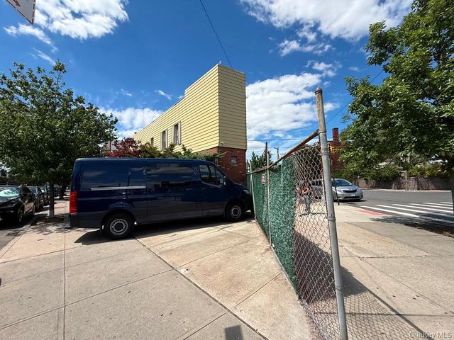 1902 Stillwell Avenue, Brooklyn, NY 11223