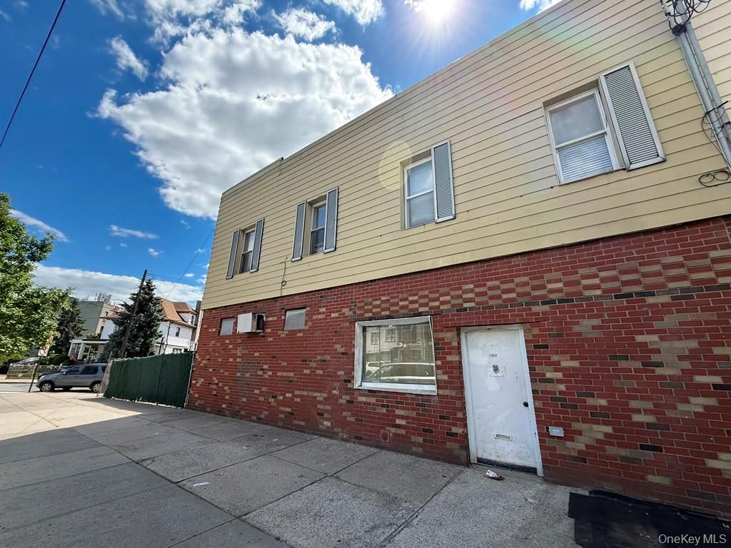 1902 Stillwell Avenue, Brooklyn, NY 11223