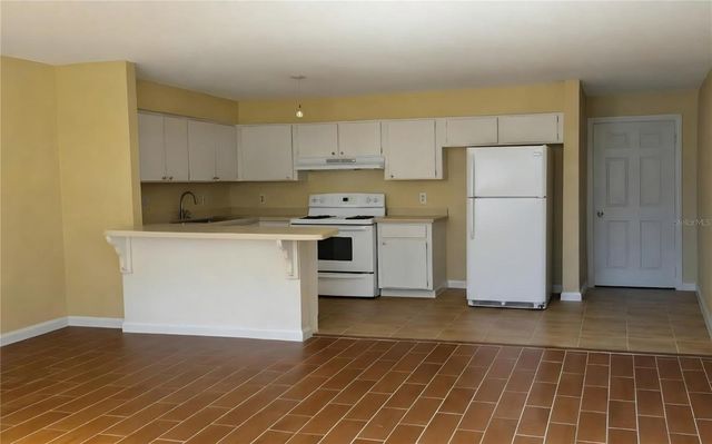 1709 E IDELL STREET B, Tampa, FL 33604