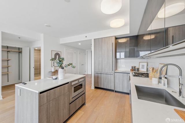 338 Main Street 31D, San Francisco, CA 94105