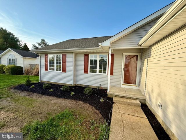 41 GENERAL TORBERT DR, Milford, DE 19963