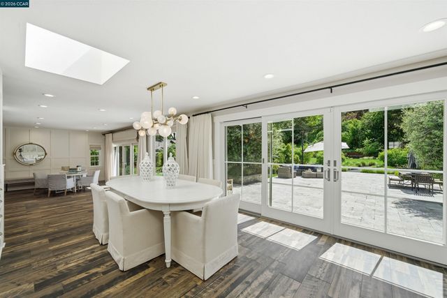 246 Overhill Rd, Orinda, CA 94563