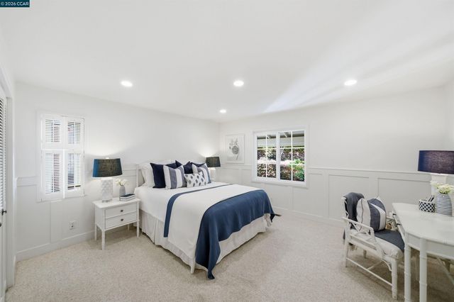 246 Overhill Rd, Orinda, CA 94563