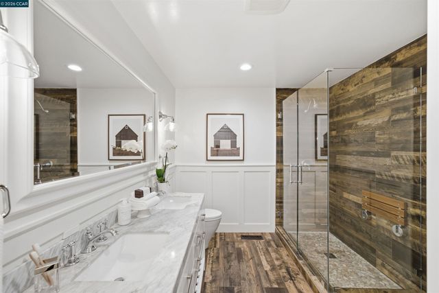 246 Overhill Rd, Orinda, CA 94563