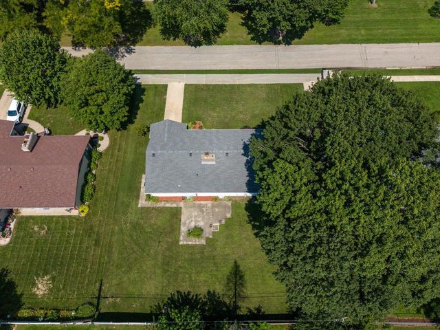 2003 Woodruff Boulevard, Janesville, WI 53546