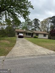 260 Amanda Court, Stockbridge, GA 30281