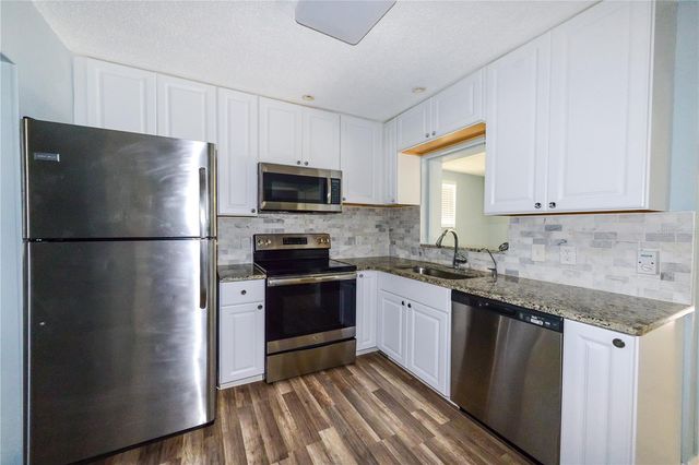 3085 ARROWHEAD ROAD, Venice, FL 34293