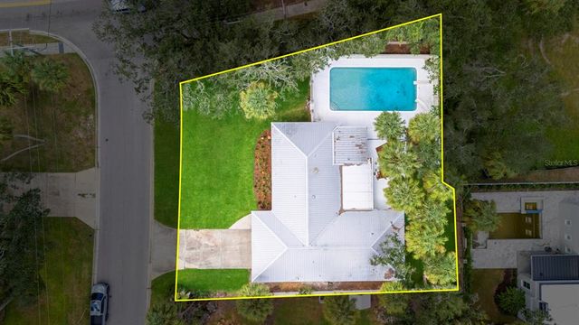 4631 W SUNSET BOULEVARD, Tampa, FL 33629