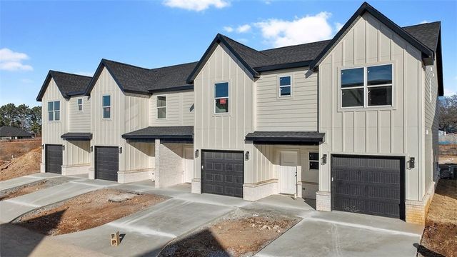 1700 Cuppett Circle, Pea Ridge, AR 72751