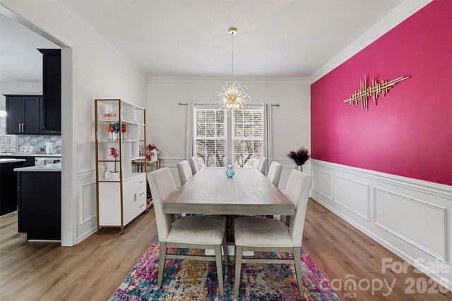 4132 Meadowview Hills Drive, Charlotte, NC 28269