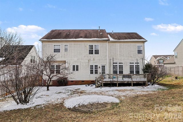 4132 Meadowview Hills Drive, Charlotte, NC 28269