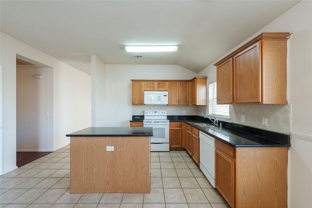 204 waterwood Drive, Wylie, TX 75098
