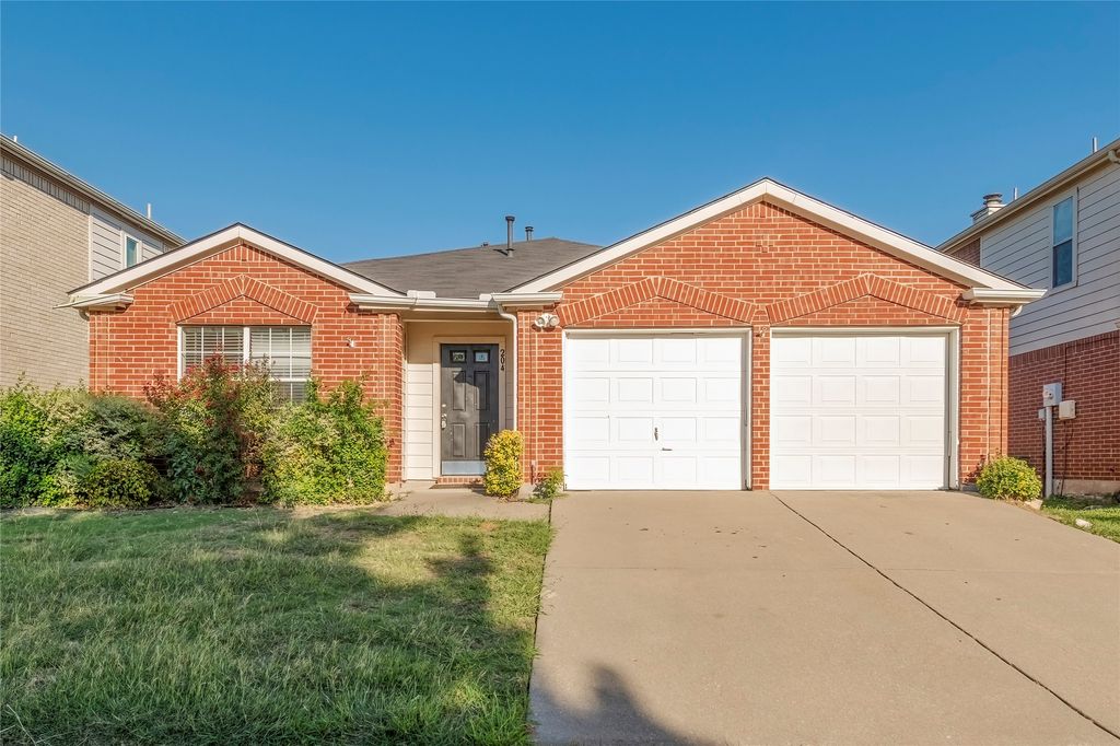 204 waterwood Drive, Wylie, TX 75098