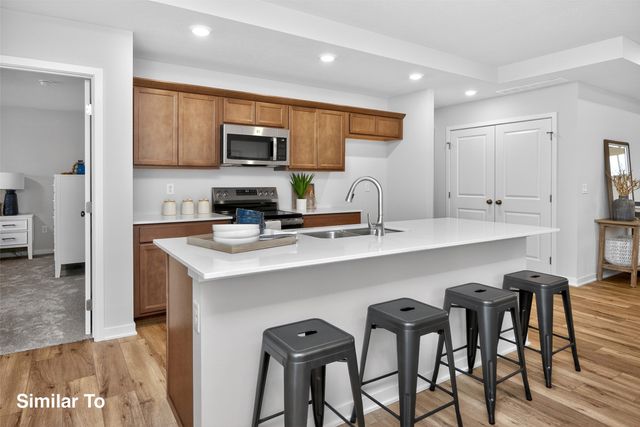 2130 Legacy Drive, Norwalk, IA 50211