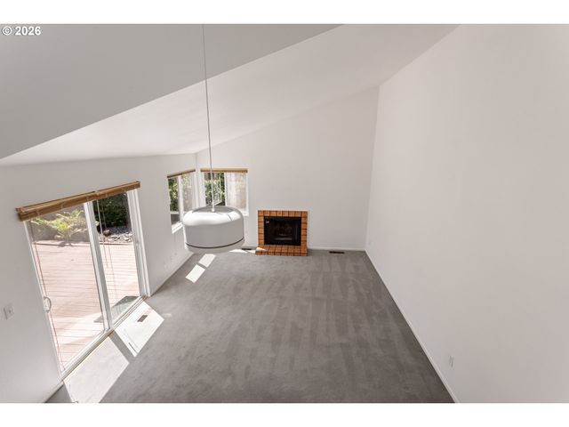 17650 Nw ROLLING HILL Ln, Beaverton, OR 97006