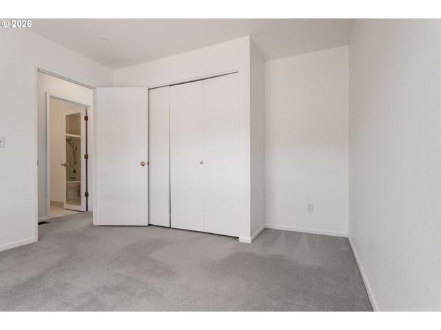 17650 Nw ROLLING HILL Ln, Beaverton, OR 97006