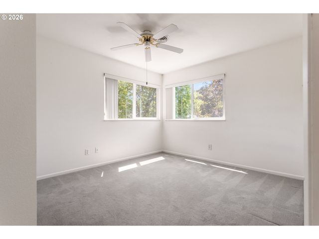 17650 Nw ROLLING HILL Ln, Beaverton, OR 97006