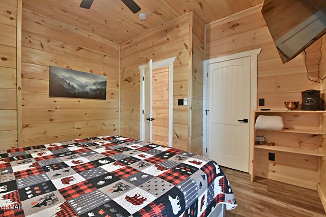 419 Stone Ridge Way, Pigeon Forge, TN 37863