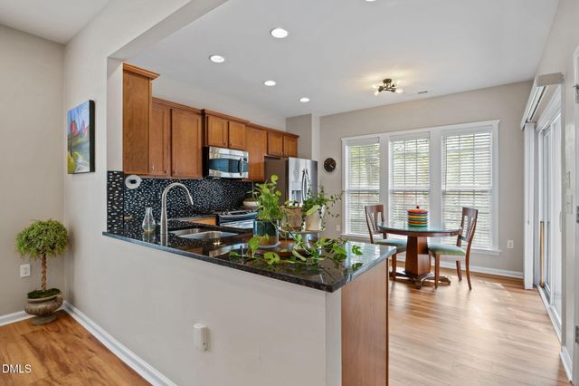 564 Tomkins Loop, Cary, NC 27519