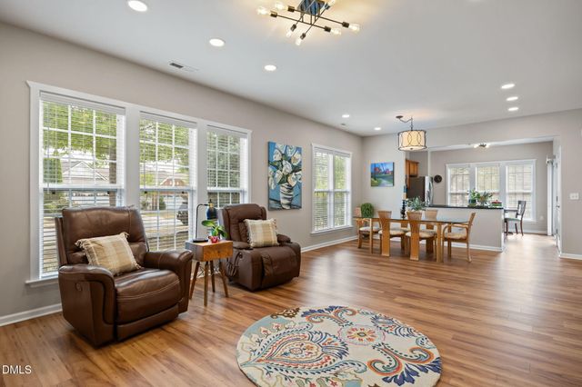 564 Tomkins Loop, Cary, NC 27519