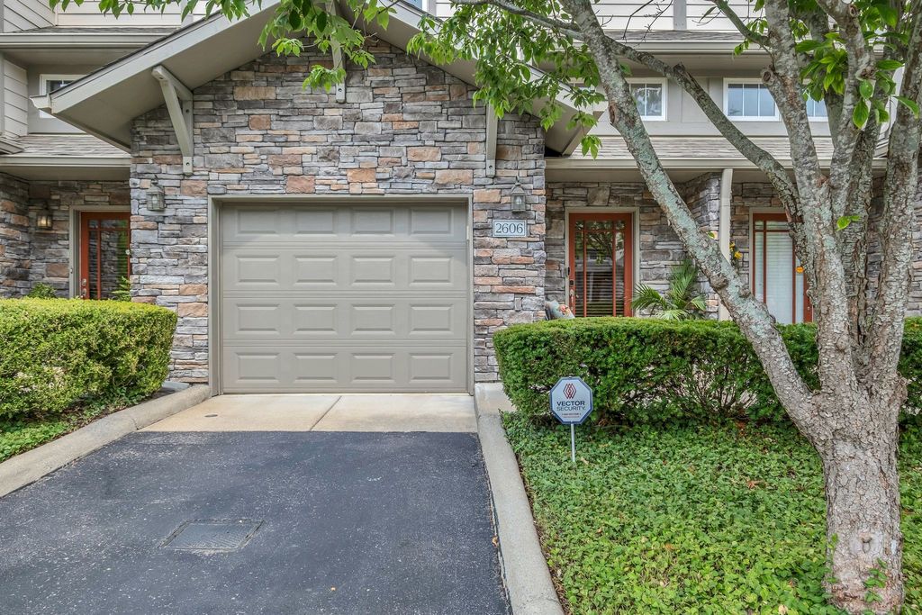 320 Old Hickory Blvd Apt 2606, Nashville, TN 37221
