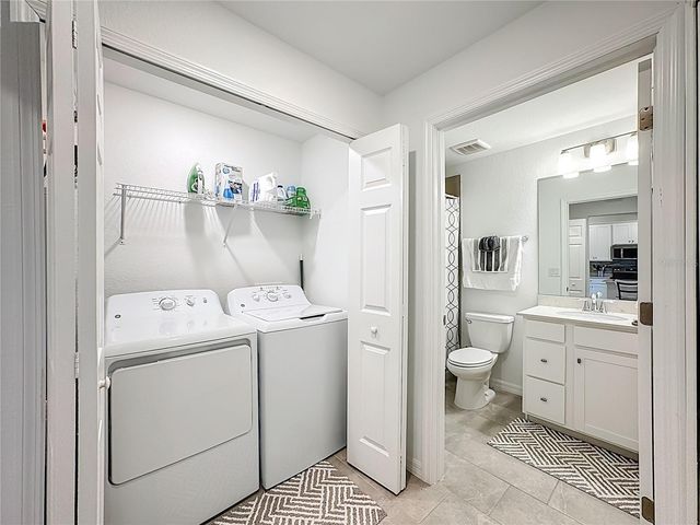 5711 PALMER CIRCLE 205, Bradenton, FL 34211