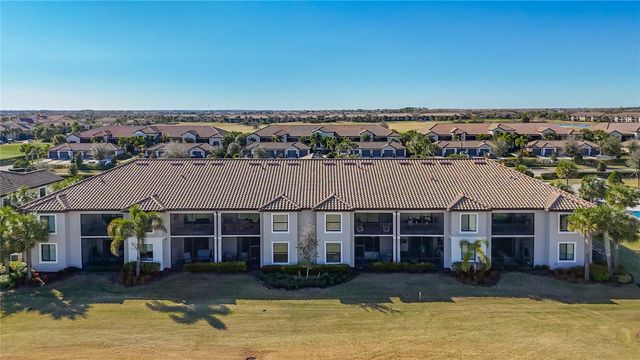 5711 PALMER CIRCLE 205, Bradenton, FL 34211