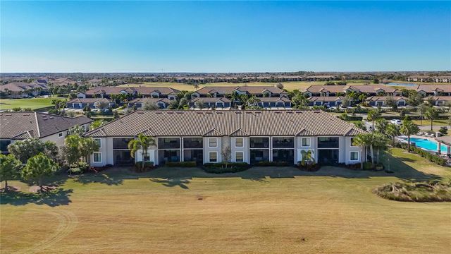 5711 PALMER CIRCLE 205, Bradenton, FL 34211