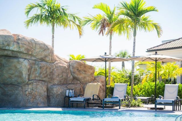 5711 PALMER CIRCLE 205, Bradenton, FL 34211