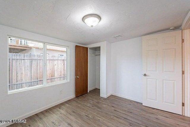 221 E Jacinto Street, Tucson, AZ 85705