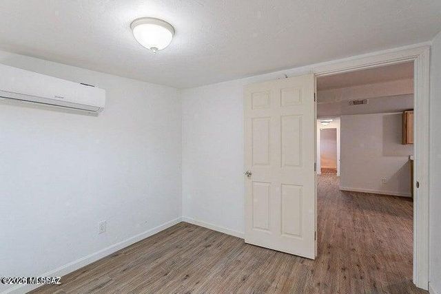 221 E Jacinto Street, Tucson, AZ 85705
