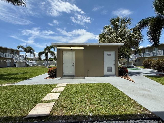3300 NE 10th Terrace 53, Pompano Beach, FL 33064