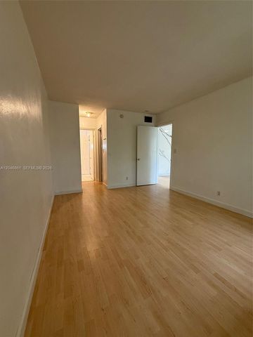3300 NE 10th Terrace 53, Pompano Beach, FL 33064