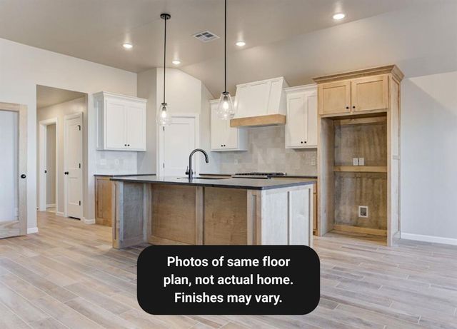 5105 Misty Wood Lane, Mustang, OK 73064