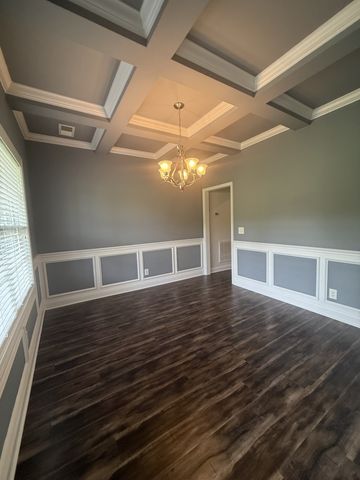 5688 Highway 48, Cunningham, TN 37052