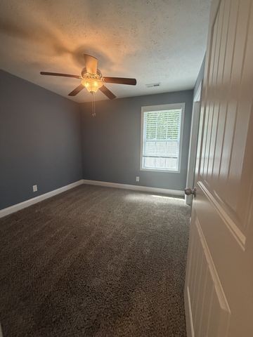 5688 Highway 48, Cunningham, TN 37052