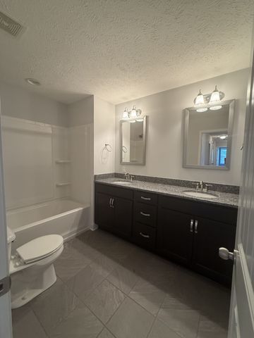 5688 Highway 48, Cunningham, TN 37052