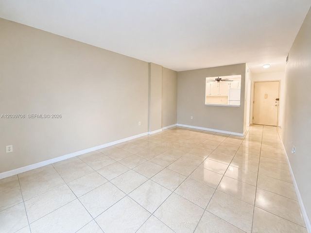 16851 NE 23rd Ave A308, North Miami Beach, FL 33160