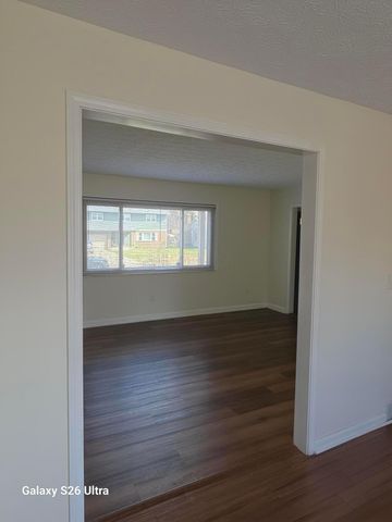 6983 Nocturne Road N, Reynoldsburg, OH 43068