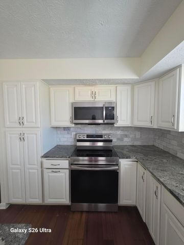 6983 Nocturne Road N, Reynoldsburg, OH 43068