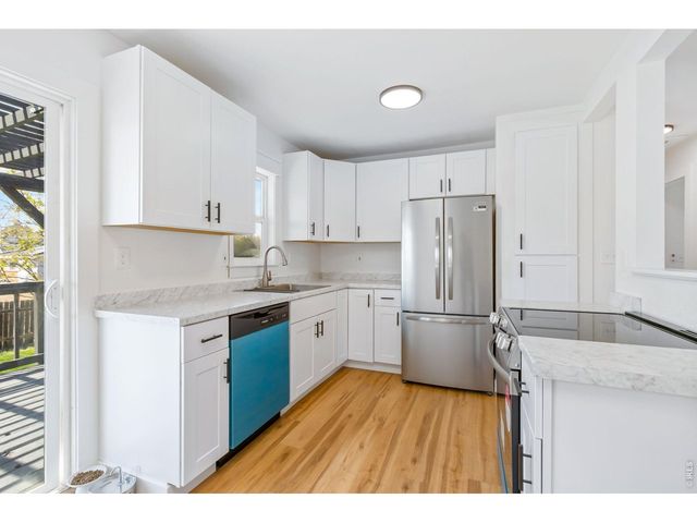 803 Table Mountain Ct, Windsor, CO 80550