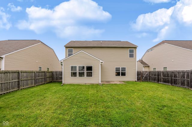 15278 Royal Grove Drive, Noblesville, IN 46060