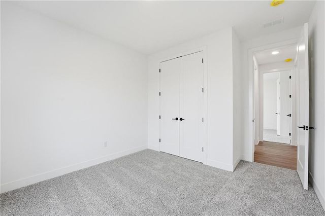 1390 N 163rd Street, Basehor, KS 66007