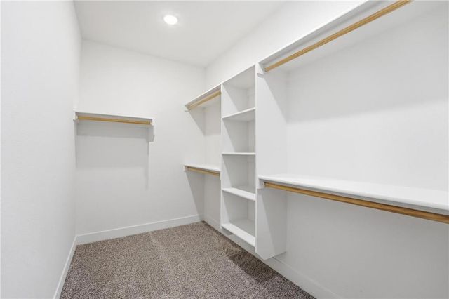 1390 N 163rd Street, Basehor, KS 66007