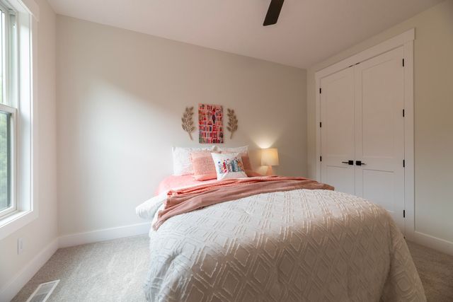 2750 Ashford Trail, Portage City, MI 49024